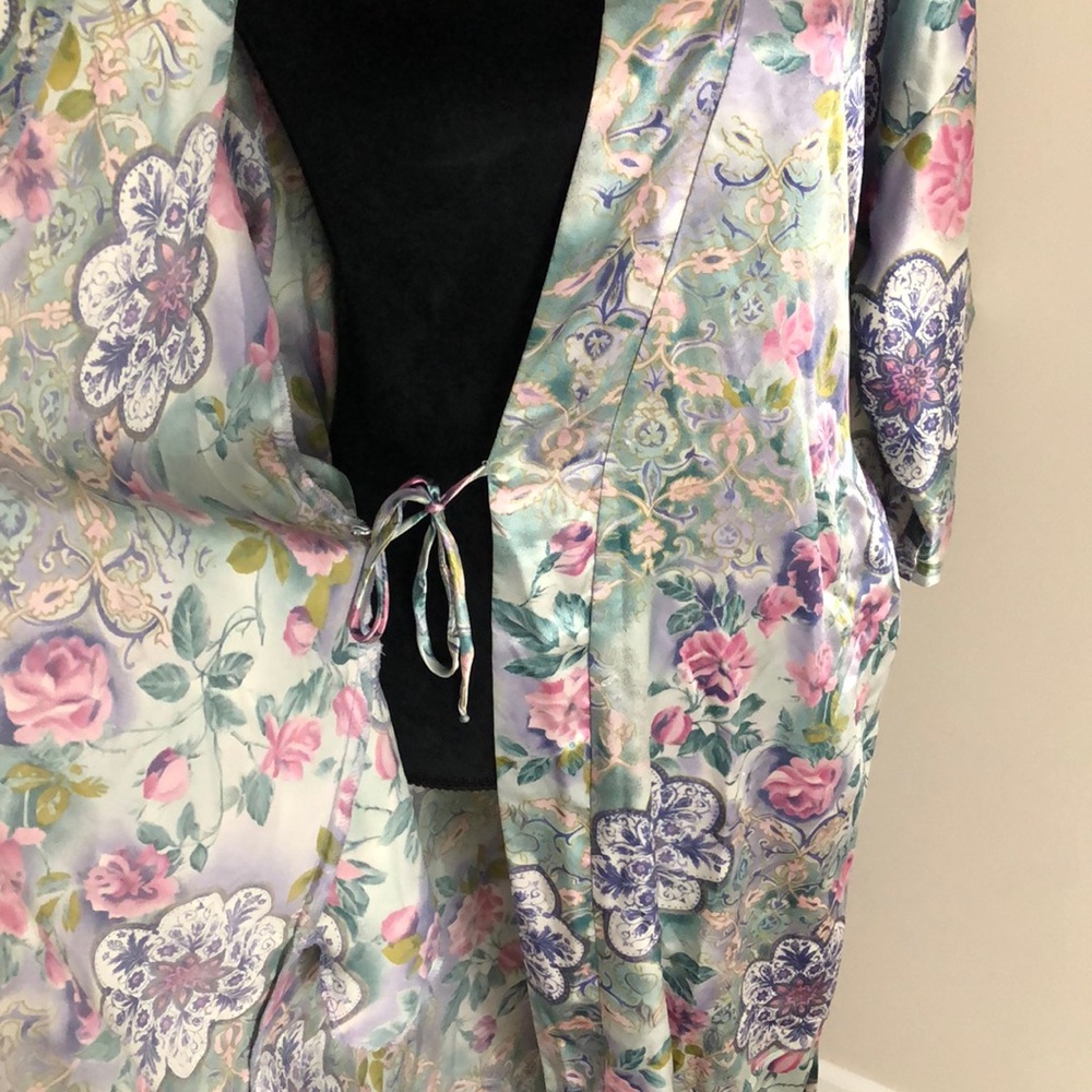 Vintage California Dynasty robe - Picture 5 of 7